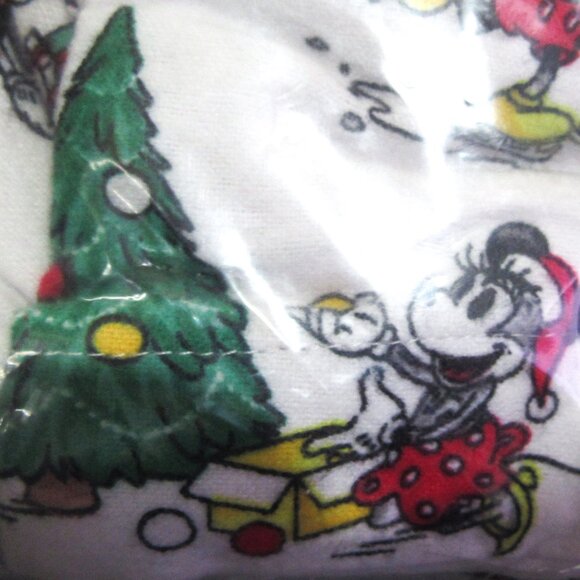 NEW POTTERY BARN TEEN DISNEY CHRISTMAS PAJAMAS  Sz L  NEW IN PACK - Picture 9 of 11